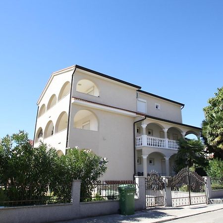 Apartments Rose Poreč Exteriör bild